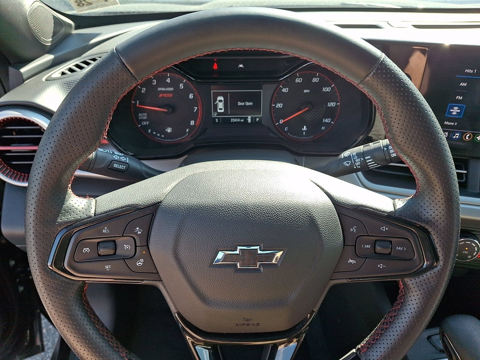 Certified 2024 Chevrolet Trax RS w/ Driver Confidence Package FWD image 18