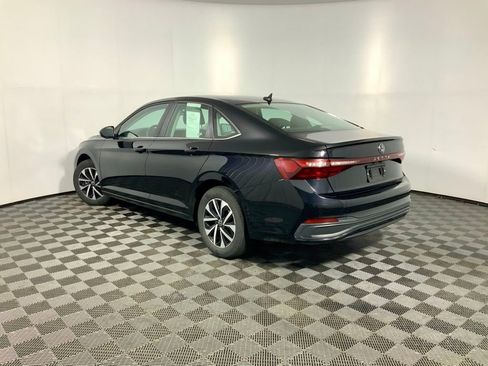 Used 2025 Volkswagen Jetta S image 11