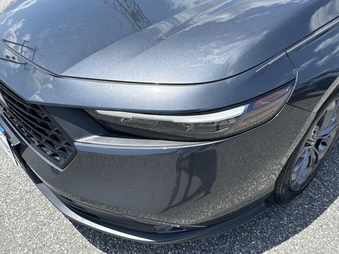 Certified 2023 Honda Accord EX image 6