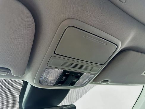 Used 2023 Honda Odyssey EX-L image 35