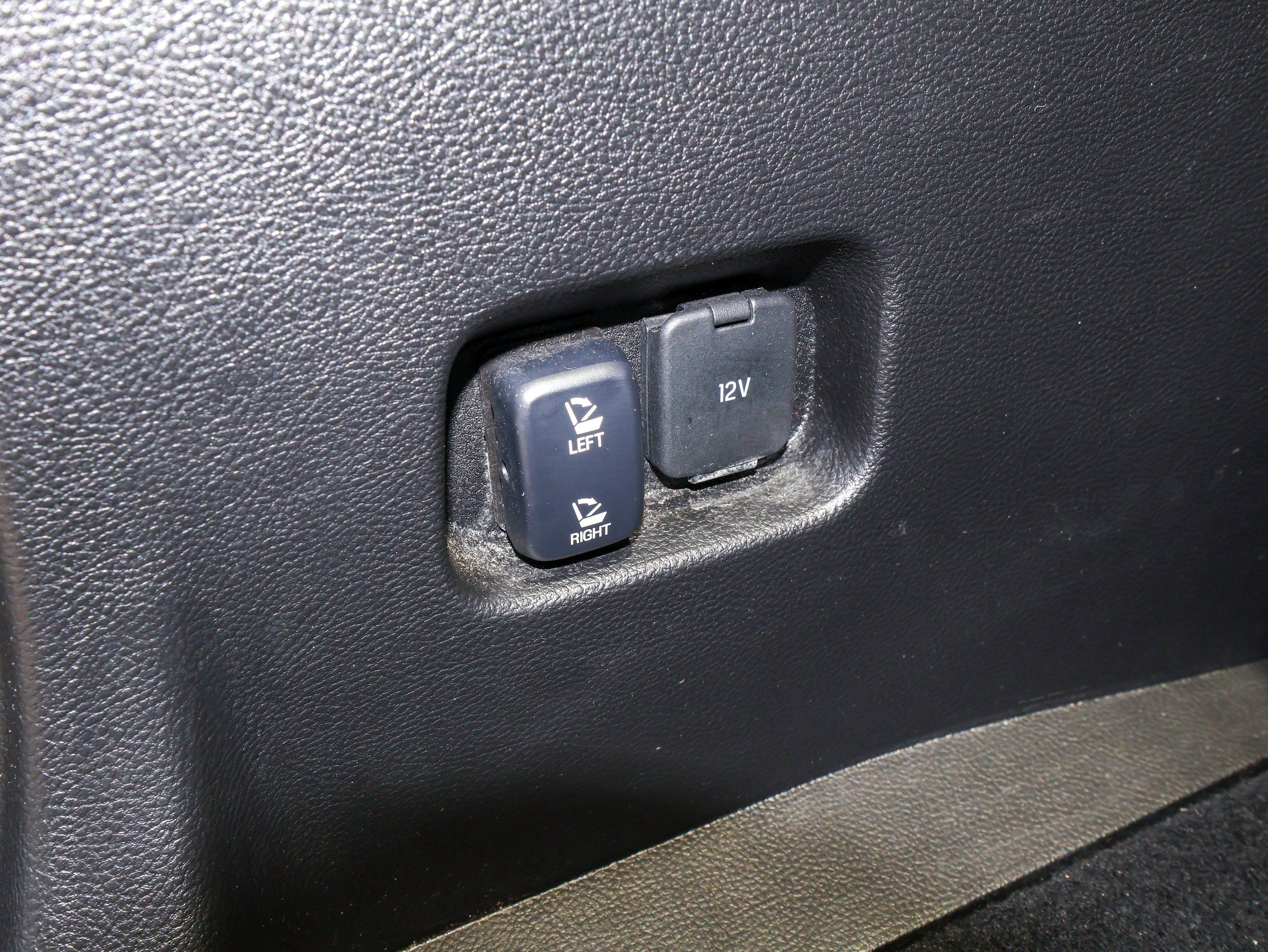 Used 2024 Ford Edge SEL w/ Convenience Package AWD/4WD image 11
