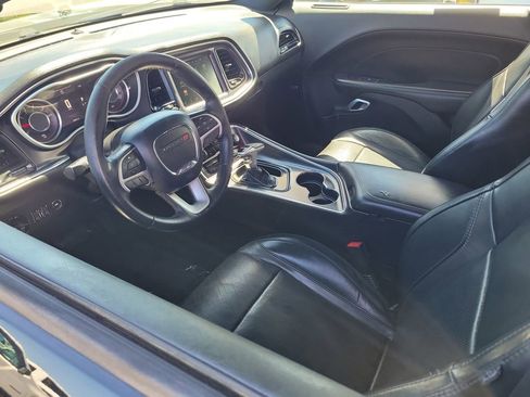 Used 2015 Dodge Challenger SXT Plus RWD image 3
