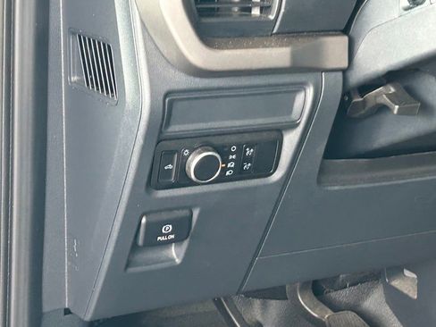 Used 2024 Ford F150 XL RWD image 32