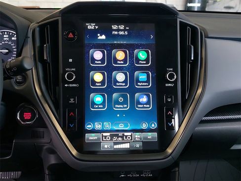 New 2025 Subaru Crosstrek 2.5i Limited w/ Crosstrek Mirror Package image 25