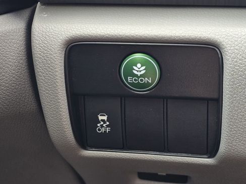 Used 2013 Honda Accord EX image 21