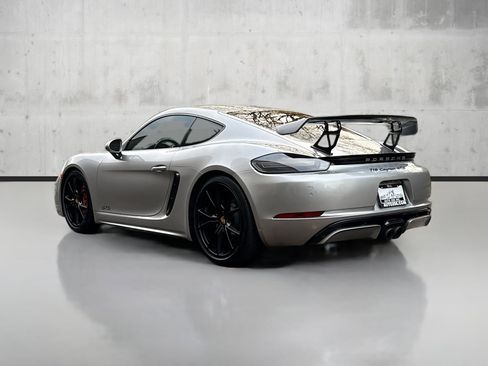 Used 2019 Porsche 718 Cayman GTS image 5