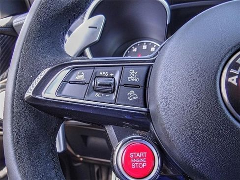 New 2023 Alfa Romeo Stelvio Quadrifoglio image 7