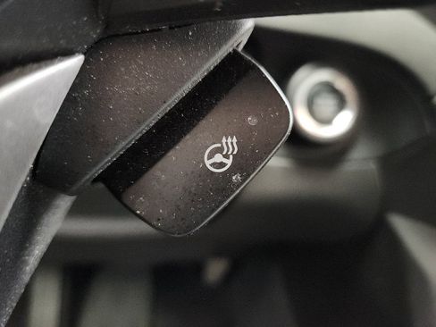 Used 2023 Subaru Ascent Limited w/ Technology Package image 17