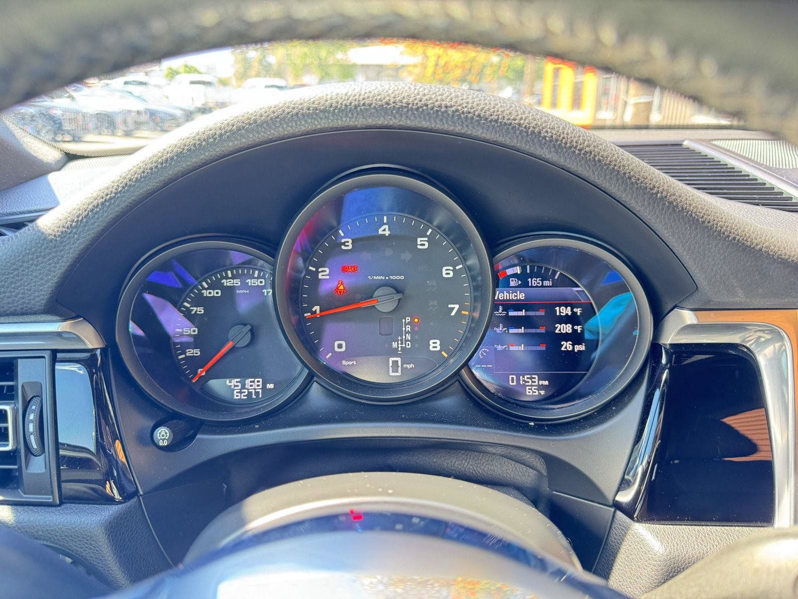 Used 2019 Porsche Macan AWD/4WD image 14