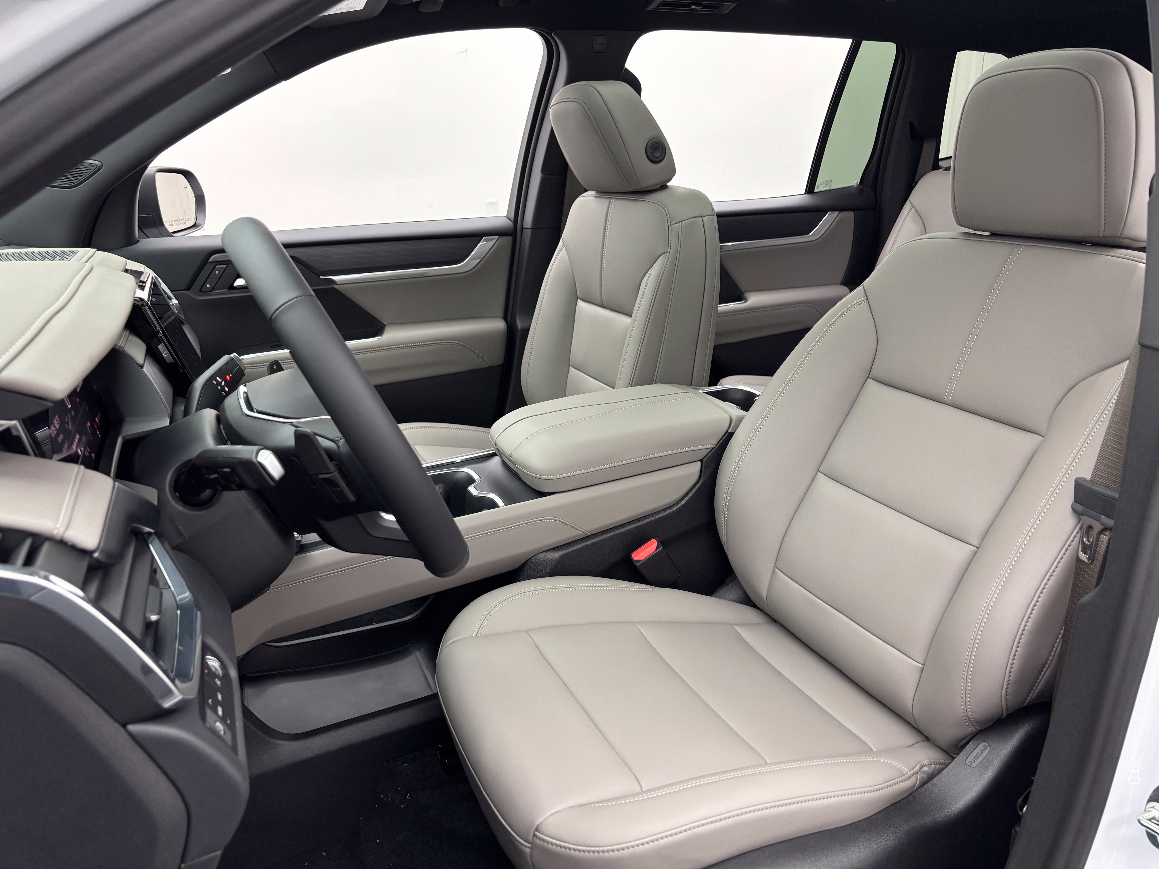 New 2027 GMC Acadia Elevation w/ Elevation Premium Package AWD/4WD image 20