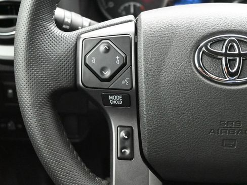 Used 2023 Toyota Tacoma TRD Sport w/ Advanced Technology Package AWD/4WD image 7