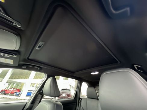 Certified 2025 Subaru Forester Limited image 19