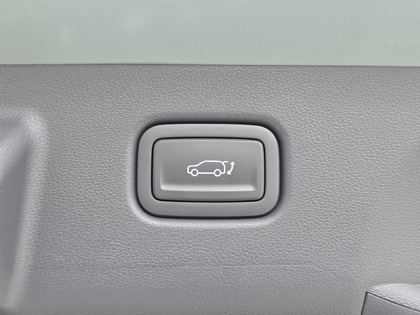 New 2027 Hyundai Kona Limited FWD image 14