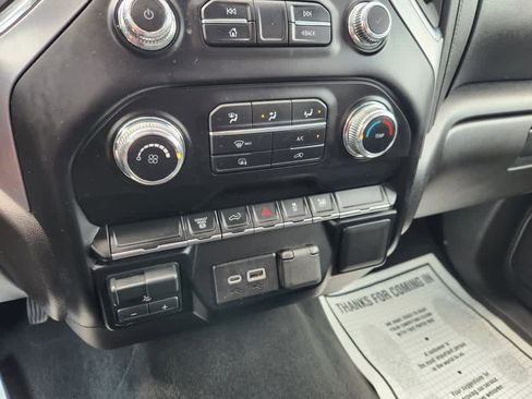 Used 2023 GMC Sierra 2500 SLE image 16