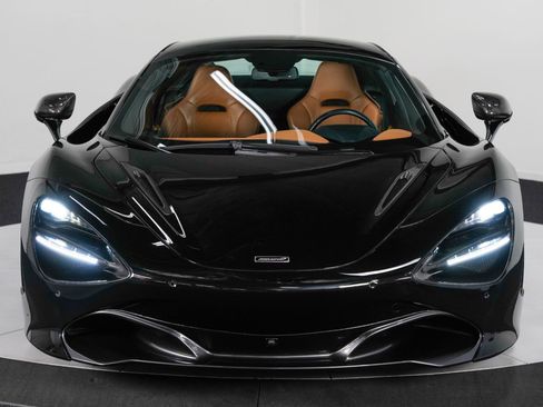 Used 2020 McLaren 720S Luxury image 10