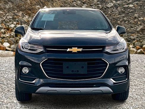 Used 2020 Chevrolet Trax Premier image 3