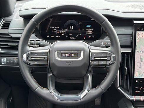 Used 2024 GMC Acadia AT4 w/ Luxury Package image 24