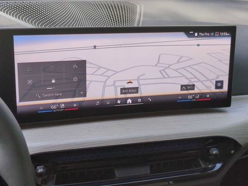 New 2025 BMW 330i xDrive 330i xDrive w/ Premium Package image 30