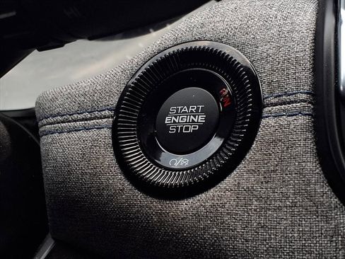 Used 2023 Jeep Compass Latitude image 25