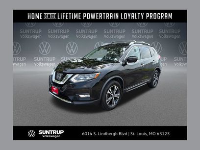 Used 2017 Nissan Rogue SL w/ SL Premium Package