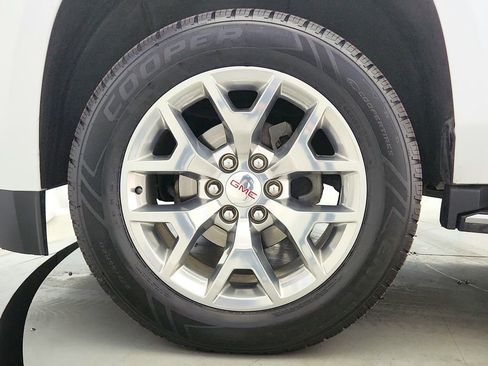 Used 2019 GMC Yukon SLE w/ SLE Value Package AWD/4WD image 30