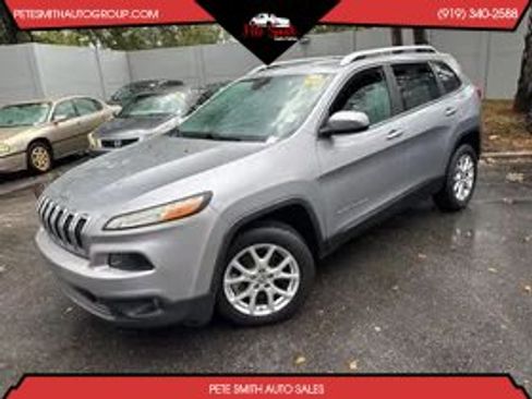Used 2014 Jeep Cherokee Latitude image 1