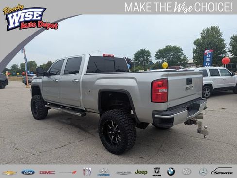 Used 2018 GMC Sierra 2500 Denali w/ Duramax Plus Package AWD/4WD image 5