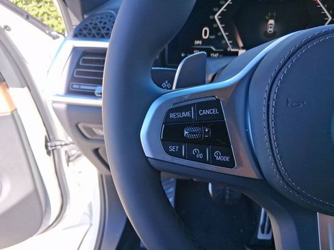 New 2026 BMW X6 xDrive40i w/ Executive Package image 16