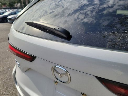 Used 2024 MAZDA CX-90 3.3 Turbo w/ Preferred Plus image 18