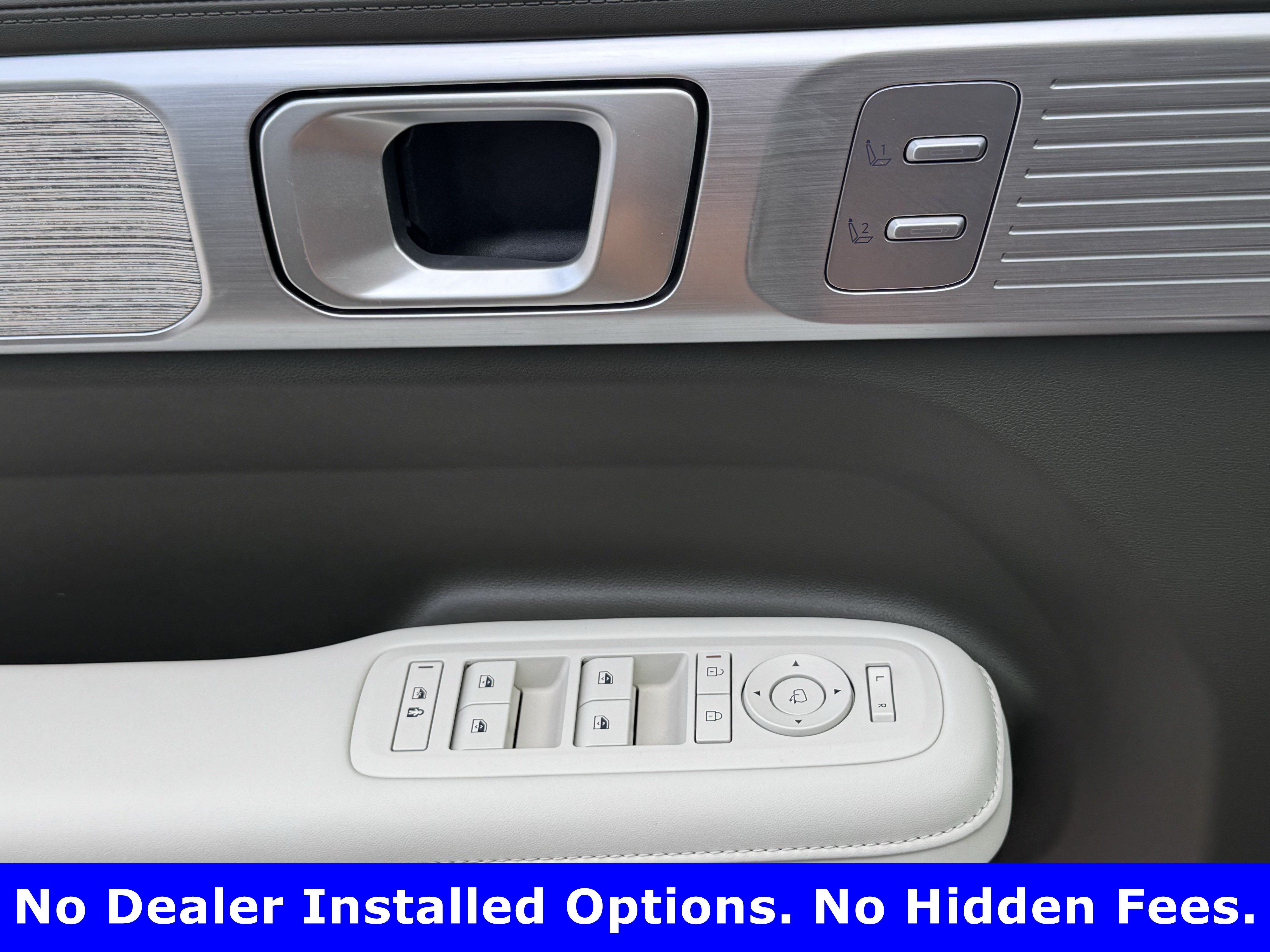 Used 2025 Hyundai Santa Fe Calligraphy FWD image 21