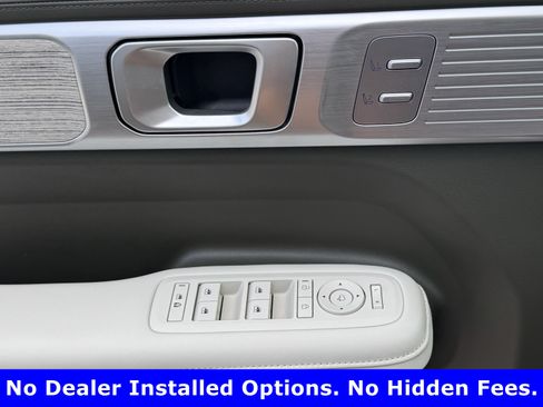 Used 2025 Hyundai Santa Fe Calligraphy FWD image 21