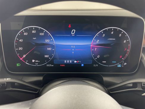 New 2026 Mercedes-Benz GLC 300 image 16