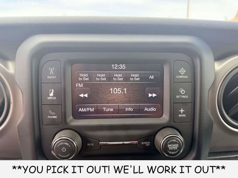Used 2020 Jeep Gladiator Sport w/ Quick Order Package 24S AWD/4WD image 19