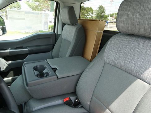 New 2025 Ford F350 XLT w/ Snow Plow Prep Package image 27