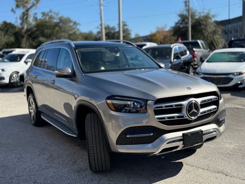Used 2020 Mercedes-Benz GLS 450 4MATIC image 7