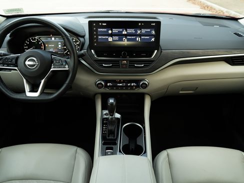 Used 2023 Nissan Altima 2.5 SL image 19