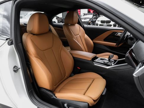 Used 2022 BMW 230i Coupe w/ M Sport Package RWD image 34