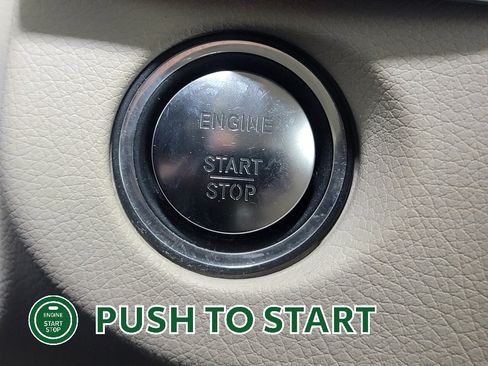 Used 2014 Mercedes-Benz E 350 Sedan image 27