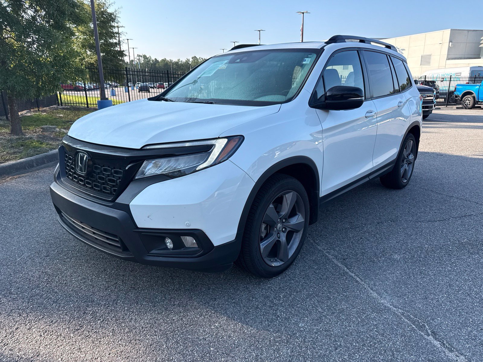 Certified 2021 Honda Passport Touring image 1