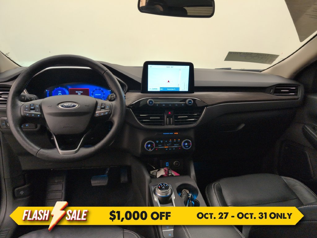 Certified 2020 Ford Escape Titanium AWD/4WD image 6