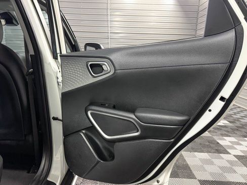 Used 2021 Kia Soul X-Line image 30