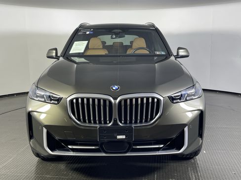 Certified 2025 BMW X5 xDrive40i w/ Climate Comfort Package AWD/4WD image 2