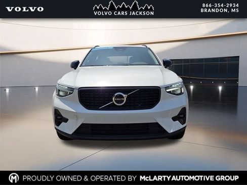 Certified 2026 Volvo XC40 B5 Plus w/ Protection Package Premier AWD/4WD image 2