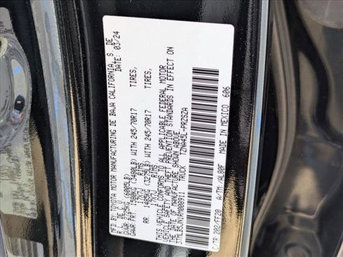 Used 2024 Toyota Tacoma SR5 AWD/4WD image 25