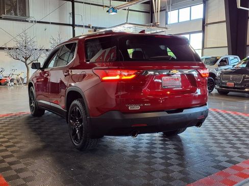 Used 2019 Chevrolet Traverse LT AWD/4WD image 4