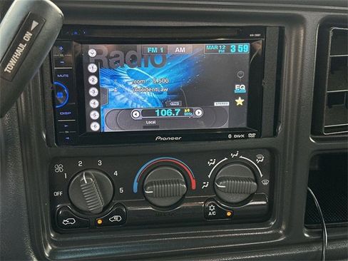 Used 2002 Chevrolet Silverado 3500 LS w/ Electrical Convenience Pkg image 32