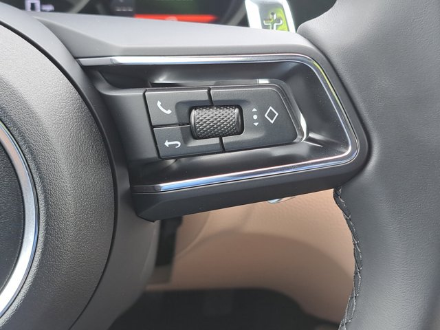 Used 2026 Porsche Macan AWD/4WD image 29