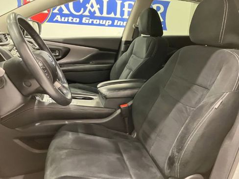 Used 2020 Nissan Murano SV image 49