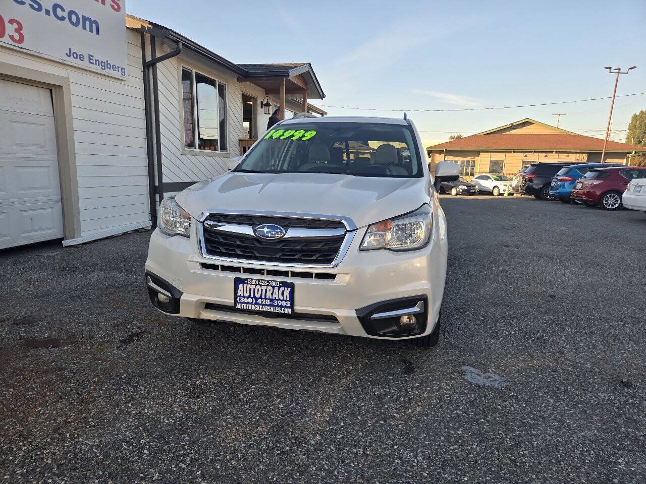 Used 2017 Subaru Forester 2.5i Limited AWD/4WD image 6