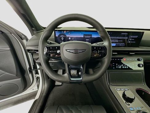 New 2026 Genesis GV80 3.5T e-SC image 10